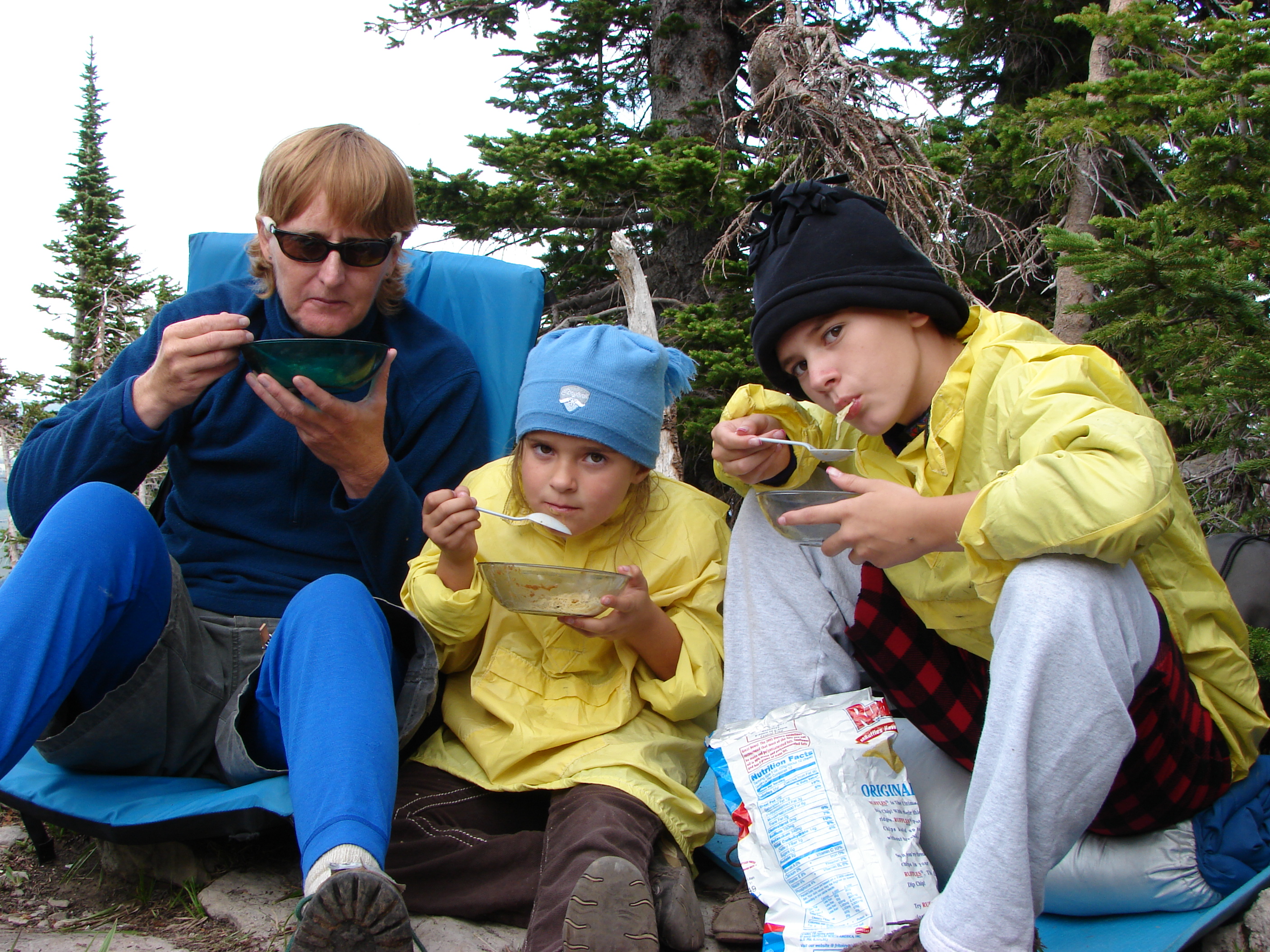 We enjoyed out supper:  noodles, quenua and Tasty Bites.