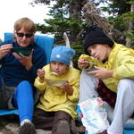 We enjoyed out supper:  noodles, quenua and Tasty Bites.