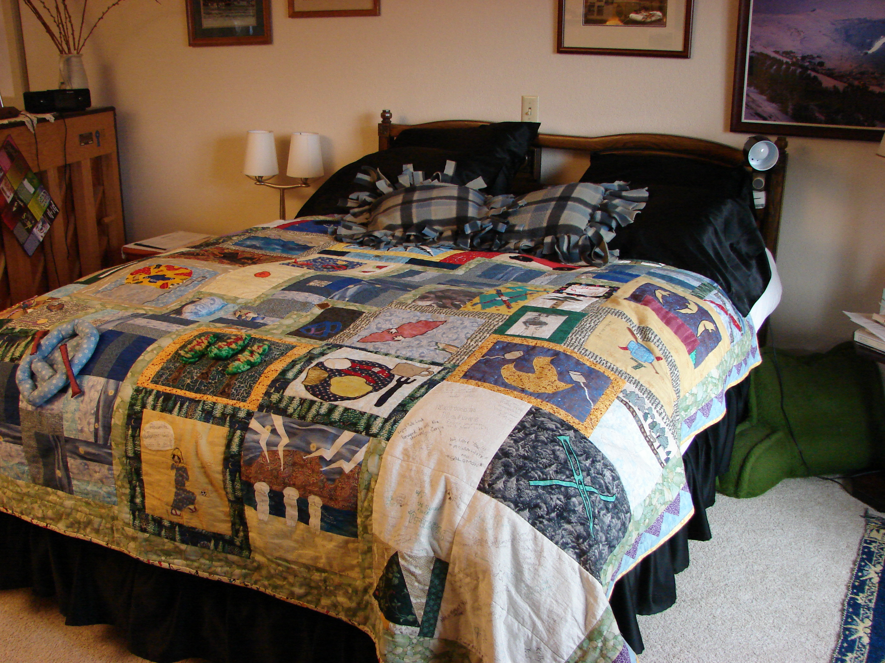 Mary Ann made the pillows and Bonnie made the quilt.  LW would probably love to have the quilt.