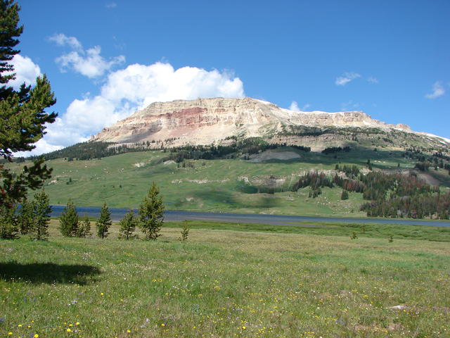 Beartooth Butte